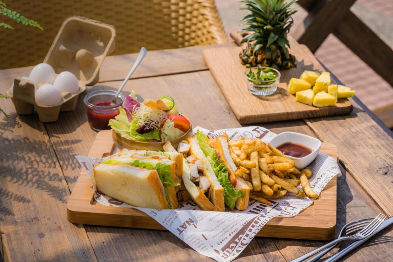 Sunset Beach Resort كاوشيونغ المظهر الخارجي الصورة
