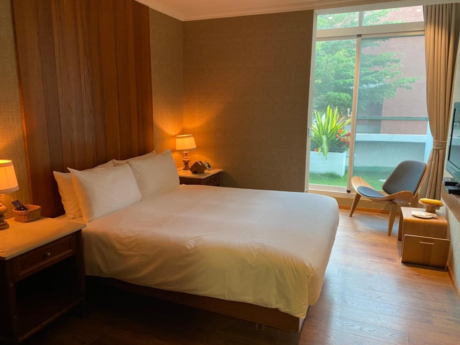 Sunset Beach Resort كاوشيونغ المظهر الخارجي الصورة