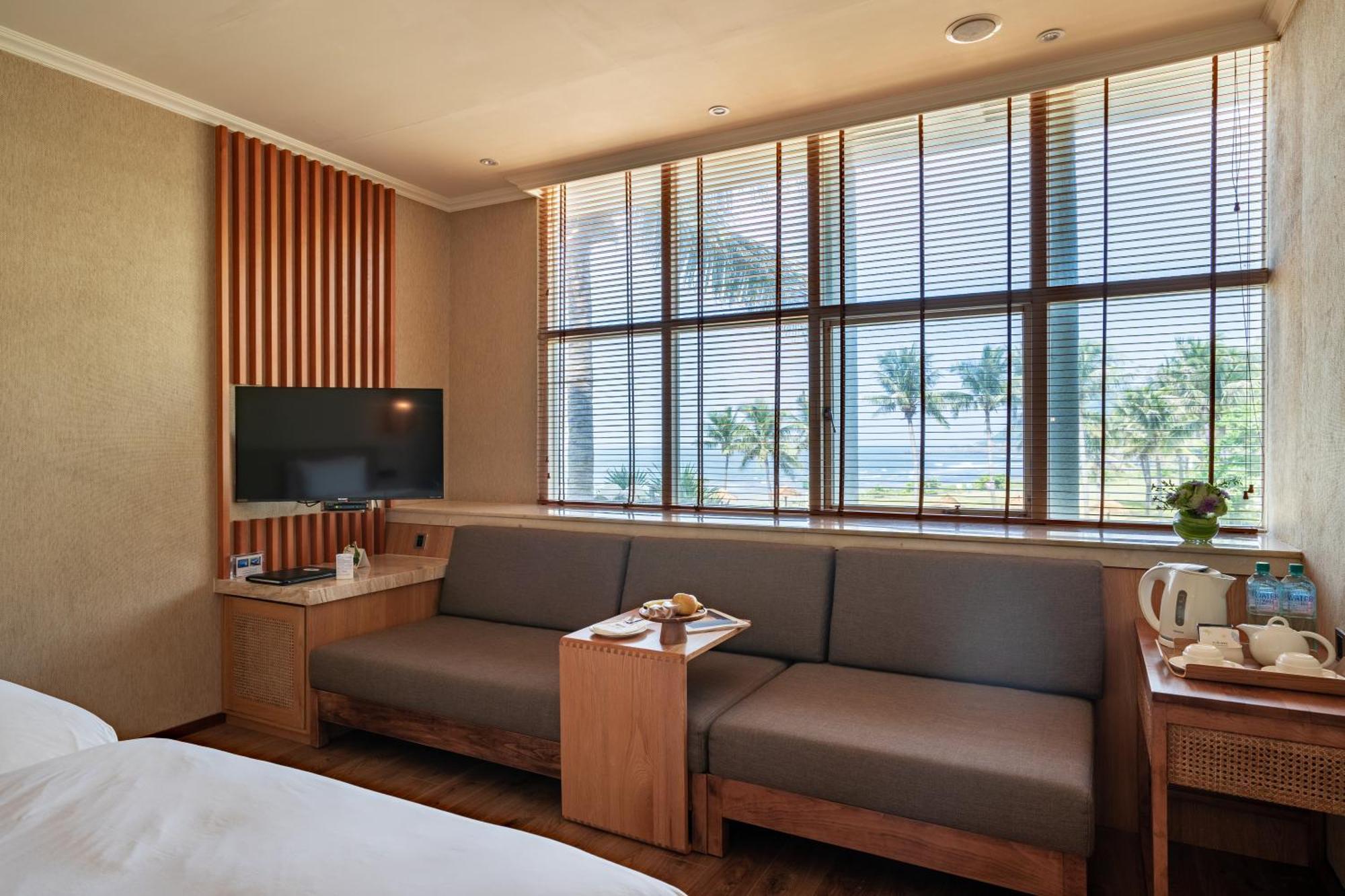 Sunset Beach Resort كاوشيونغ الغرفة الصورة